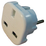 ADAPTATEUR M. FRANCE / F. GRANDE-BRETAGNE